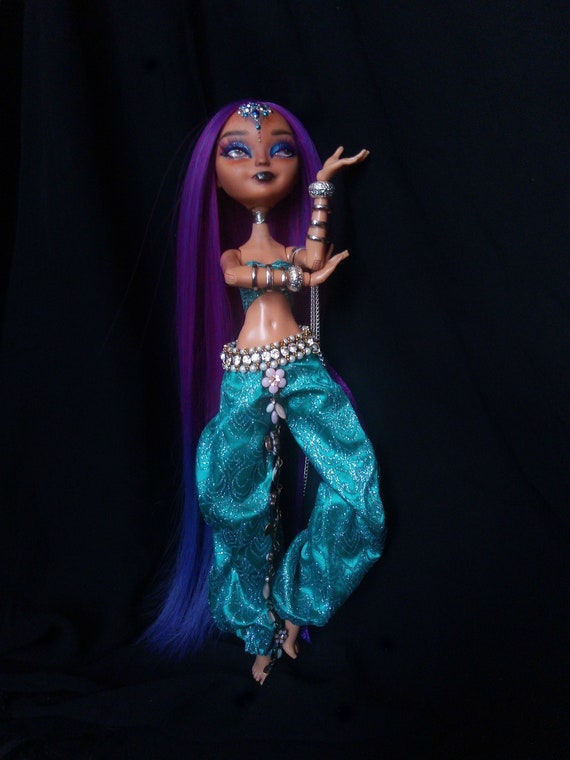 monster high genie doll