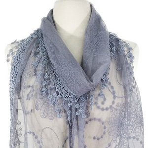 Vintage Motif Shawl — Gold Brown – La Garçonne