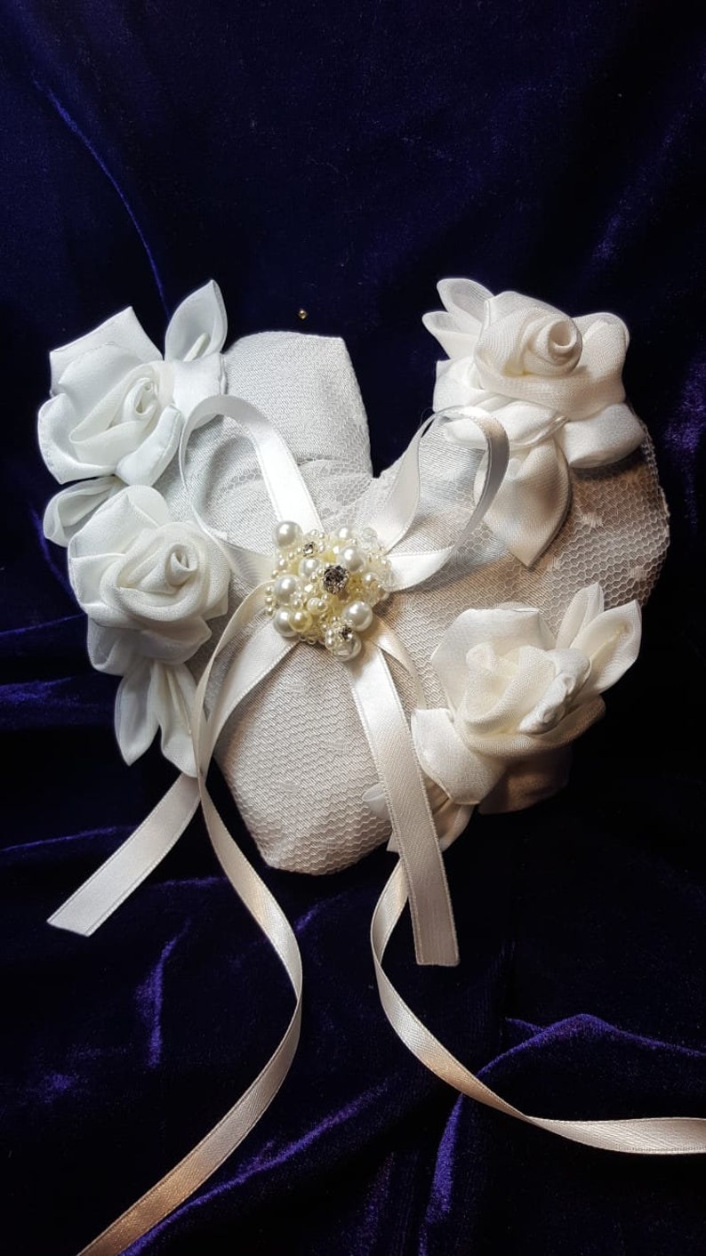 Heartshaped Wedding ring pillow. Heart Ringbearer pillow. Etsy