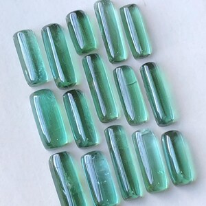 27.40 carats Green tourmaline cabochons lot