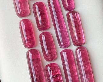 Rubellit turmalin cabochoner parti 32.30 karat