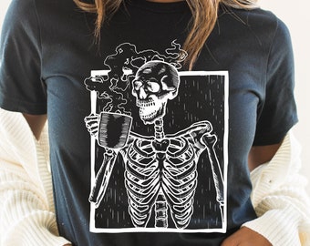 skeleton drinking coffee moletom com capuz