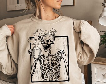 skeleton drinking coffee moletom com capuz