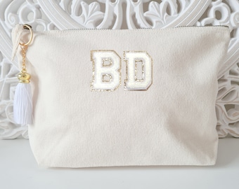 Personalised makeup Bag for Bridesmaid Monogram Bag Bridesmaid Gift Bag Cosmetic bag Initial Bag Bride Gift Personalised Beach Bag Honeymoon