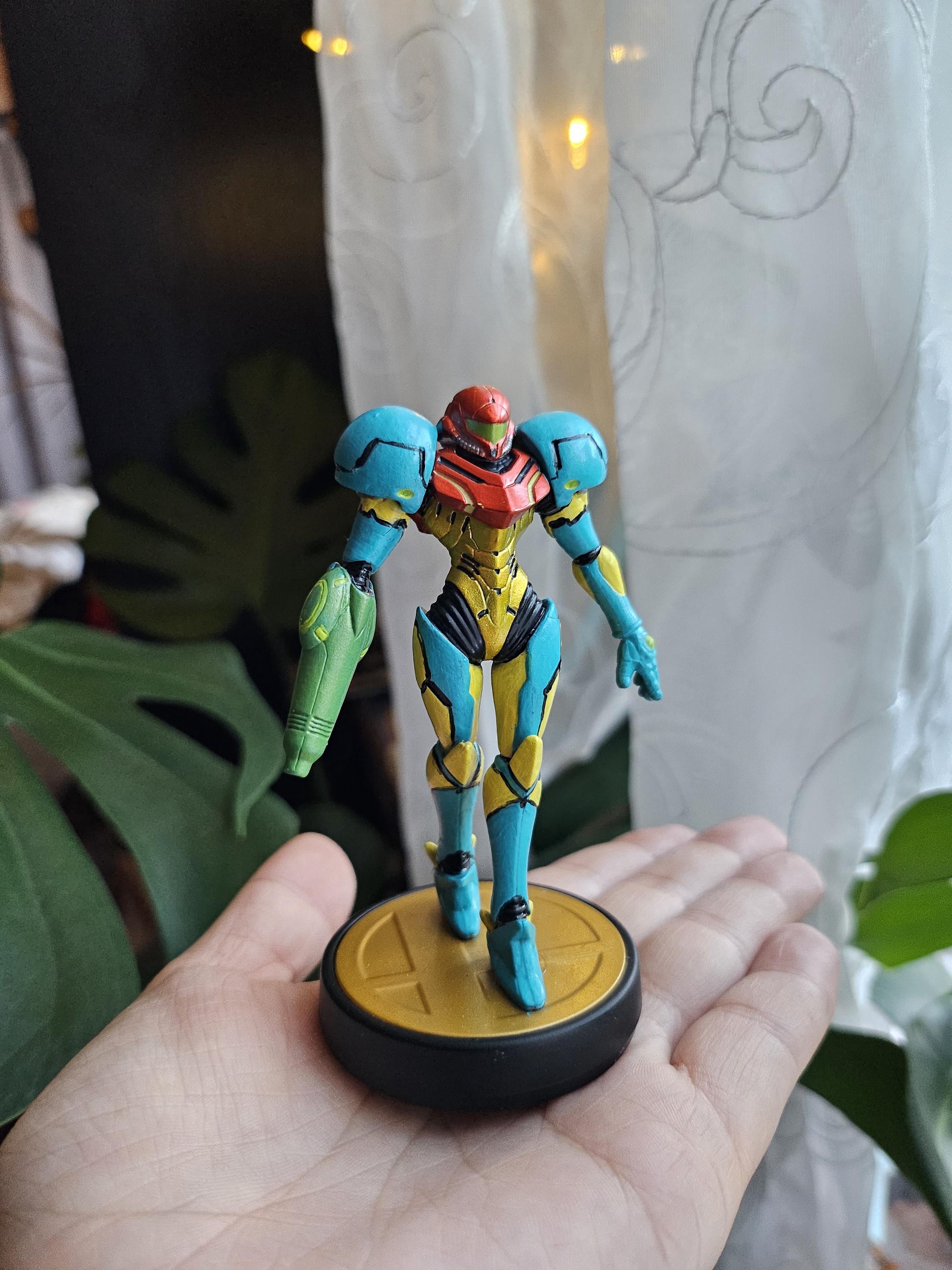 Fusion Suit Samus Custom Amiibo - Etsy