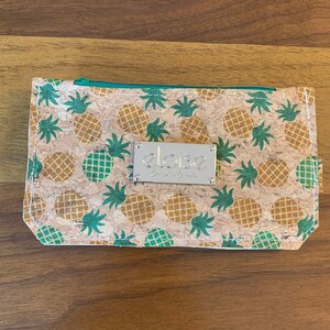 Cartera de piña- Cartera de corcho natural- Cartera de corcho pequeña- Cartera de corcho de Portugal- Cartera de corcho compacta- Cartera de corcho de moda- Cartera de verano