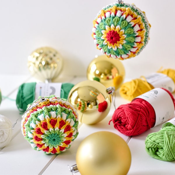 Blissful - A crochet bauble pattern