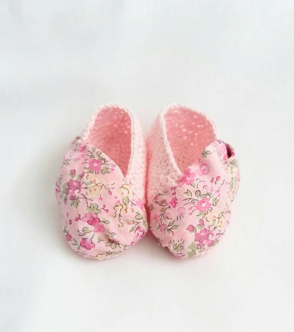 pink newborn shoes
