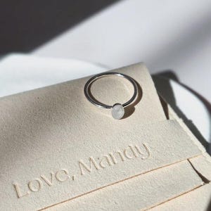 Petite bague ovale de crémation en argent sterling 925, bijoux souvenir personnalisé des cendres, bijoux de crémation pour animal de compagnie, bague commémorative