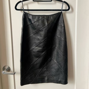 Escada Margaretha Ley Vintage 90s 1990s 2000s Y2K Leather Pencil Skirt Size EU 34 US 4