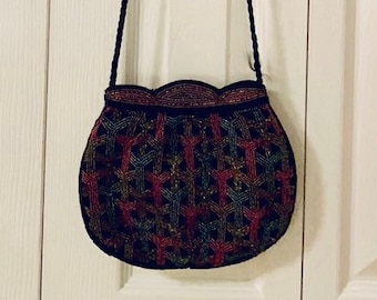 Bolso de hombro vintage negro con cuentas