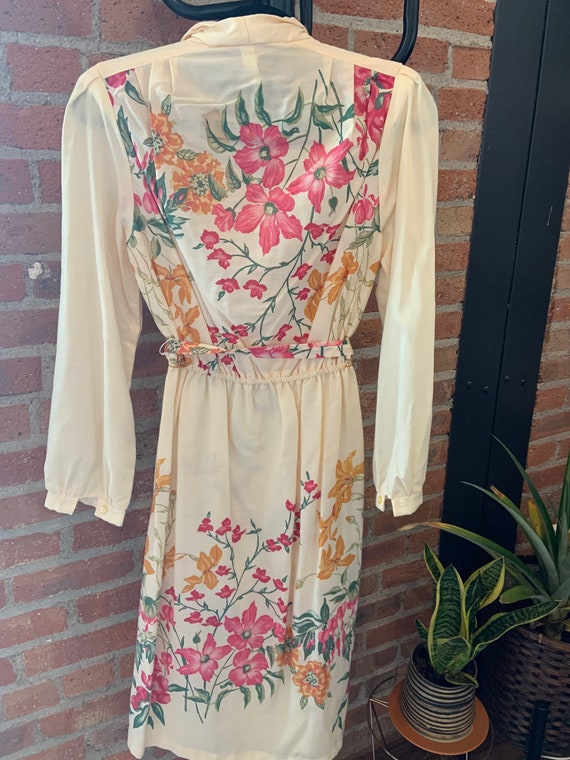 Vintage Yellow Floral Long Sleeve House Day Dress… - image 4
