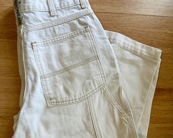 London Jean Vintage Made in USA White Cream Denim Jean Cargo Capris Size 2