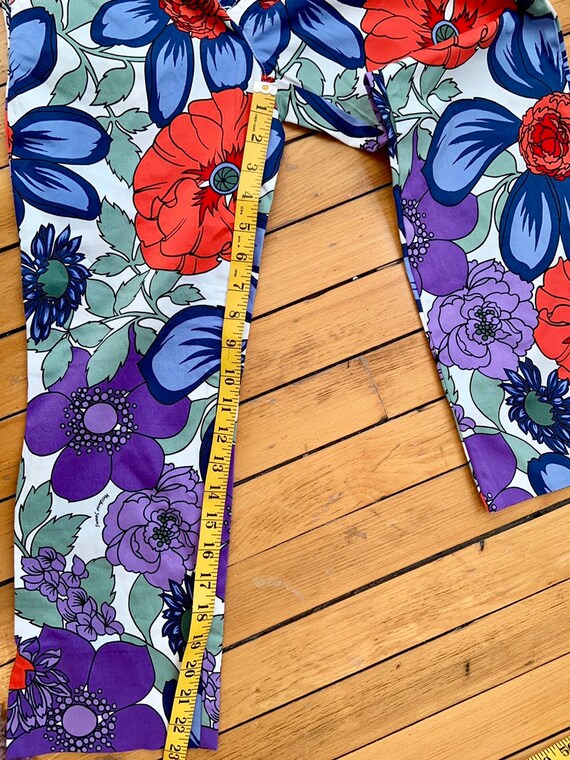 Vintage Moschino Jeans Floral Capris - image 10