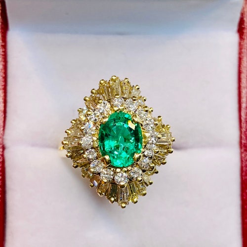 Vintage Genuine Emerald and Diamond Ring in 14K Yellow Gold - Etsy