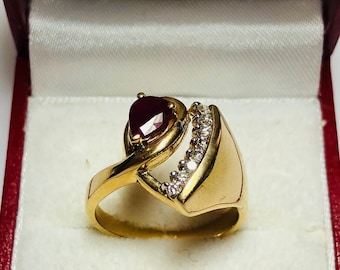 Prachtige vintage 14k geelgouden natuurlijke robijnrode diamanten ring