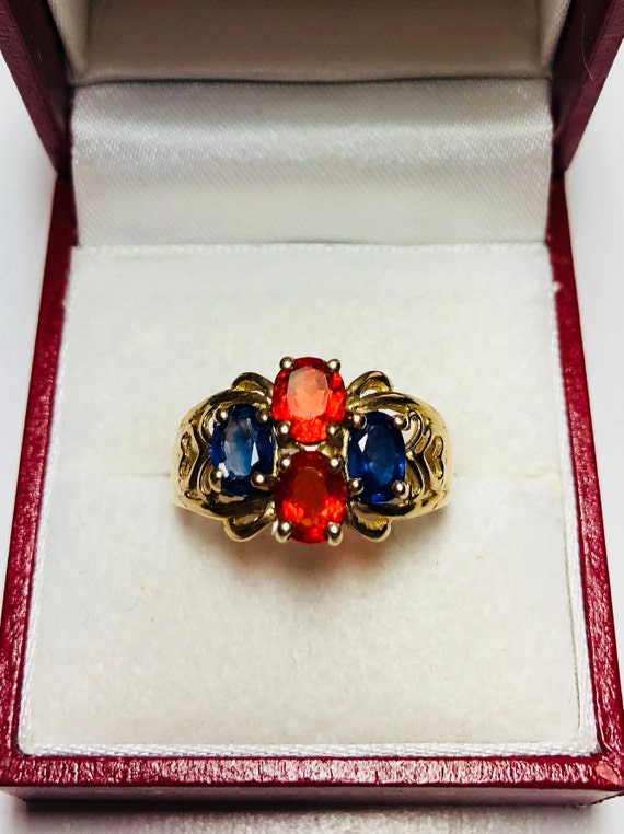 Gorgeous Vintage 14k Yellow Gold Natural Sapphire 