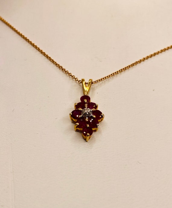 Vintage 14k Yellow Gold Natural Rubies  Pendant - image 3