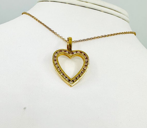 Beautiful  Vintage 14k Yellow  Gold Diamond Heart… - image 4