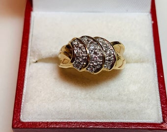 Gorgeous Vintage 14k Yellow Gold Natural Diamond Ring band