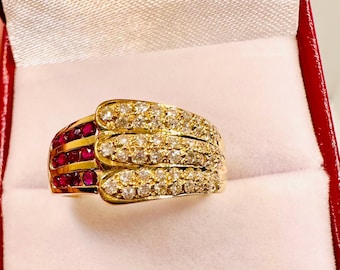 Stunning Vintage 18k Yellow Gold Natural  Ruby and Diamonds Ring
