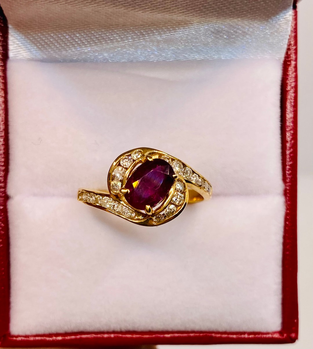 Beautiful Vintage 14k Yellow Gold Natural Ruby Diamond Ring - Etsy