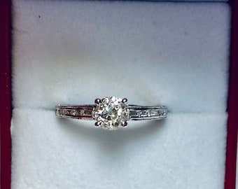 Fine vintage 14k White Gold and Natural Diamond Engagement Ring