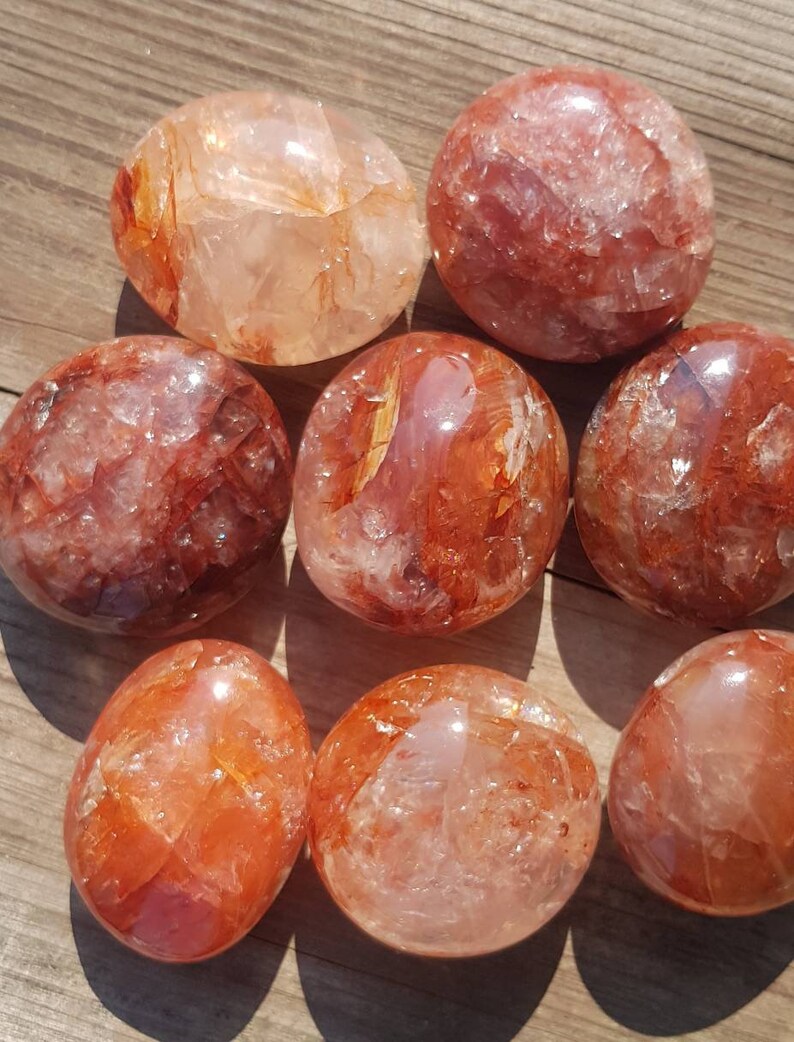 Quartz Hemato\u00efde de Madagascar