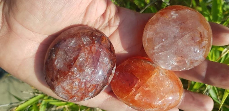 Quartz Hemato\u00efde de Madagascar