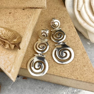spiral silver earrings, ancient greek jewelry, spiral earrings, spiral jewelry, greek goddess, greek earrings, gift for her, dangle earrings