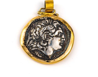 Colgante de moneda de Alejandro Magno en oro macizo de 14 k y plata de ley 925. Colgante griego antiguo. Joyería griega unisex. Joyería histórica.