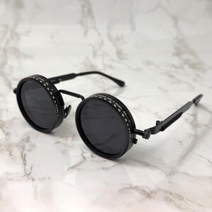 Polarized Retro Round Silver Sunglasses Adjustable Tint Seampunk Gothic Unisex Vintage style UV400 Lenses Eyewear Accesory Modern style Black