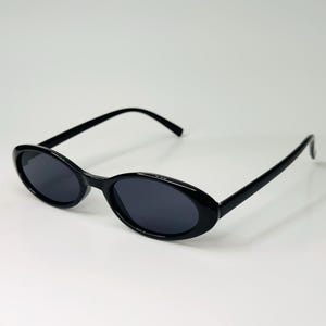 Vintage Oval Brown Sunglasses Women - Etsy display picture 1