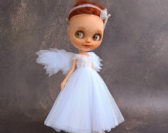 Milky white, shimmering dress, Angel wings, Blythe Doll Dress