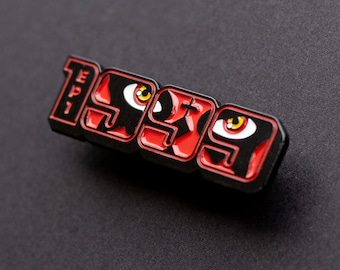 1999 Maul Enamel Pin - Galaxy Pin - Space Pin - Sci Fi Pin - Sith - Épisode 1