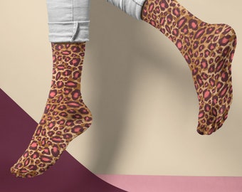 Medium Maroon Leopard Print Socks