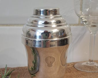 Coctelera miniatura francesa vintage, bañada en plata, mezclador de bebidas clásico.