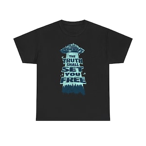 The Truth Shall Set You Free UFO Unisex Heavy Cotton Tee