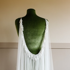Cape veil - Wisteria