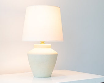 Handmade Dimmable Round Ceramic Table Lamp DeBarro De Barro