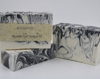 Handmade soap. All natural soap. EUCALYPTUS ~ Large 5 oz bar. Handmade soap. Artisan soap.