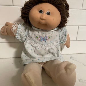 Vintage 1982 Cabbage Patch kids girl doll