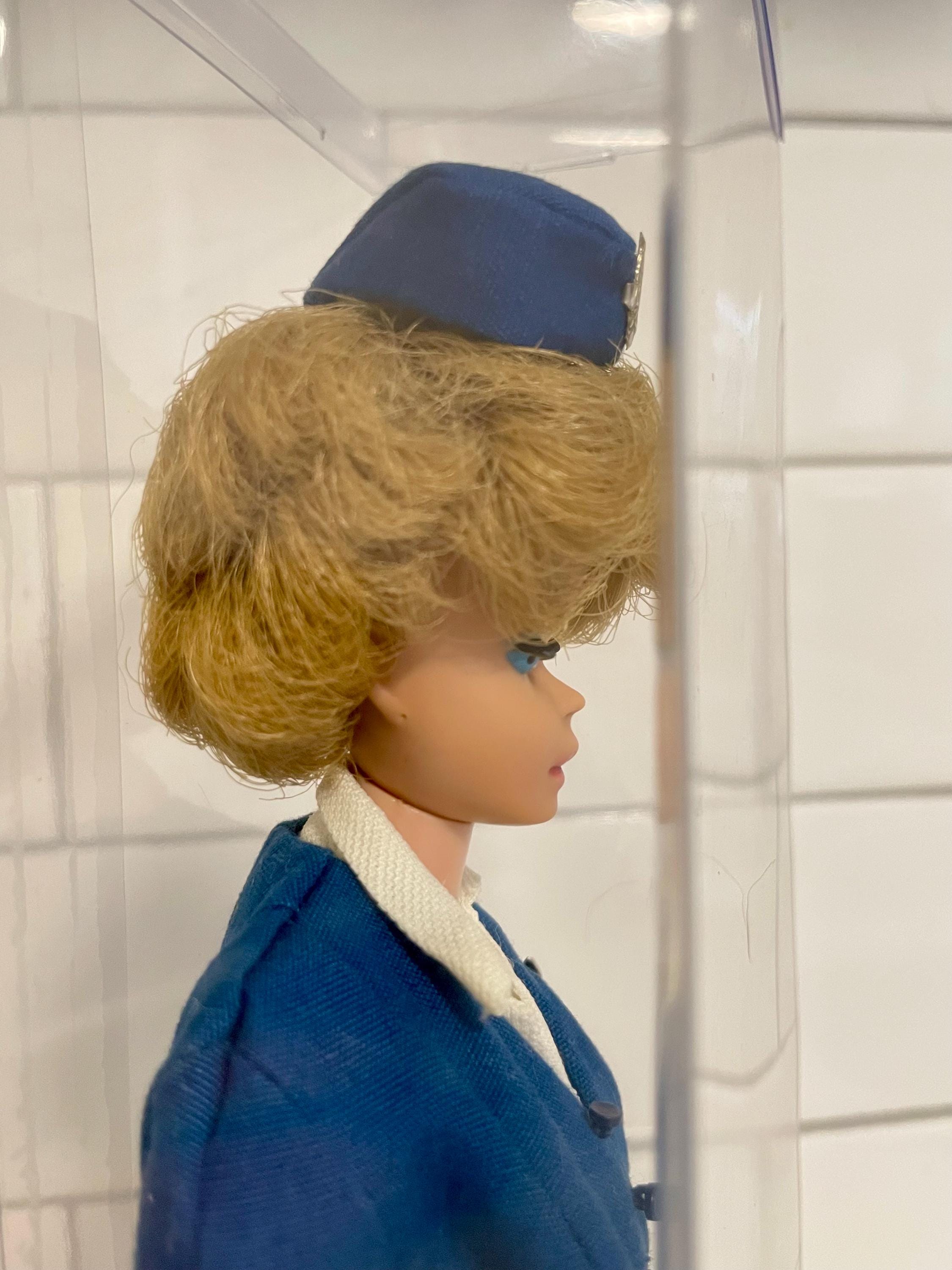 RARE Vintage 1962-mattel Barbie- Bubble Cut American Airlines