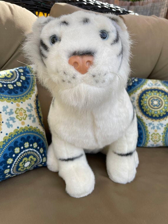 Large vintage 1990 Animal Alley Toys R Us Siberian White Tiger