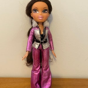 Vintage 2001- Bratz Doll Extra Long Hair