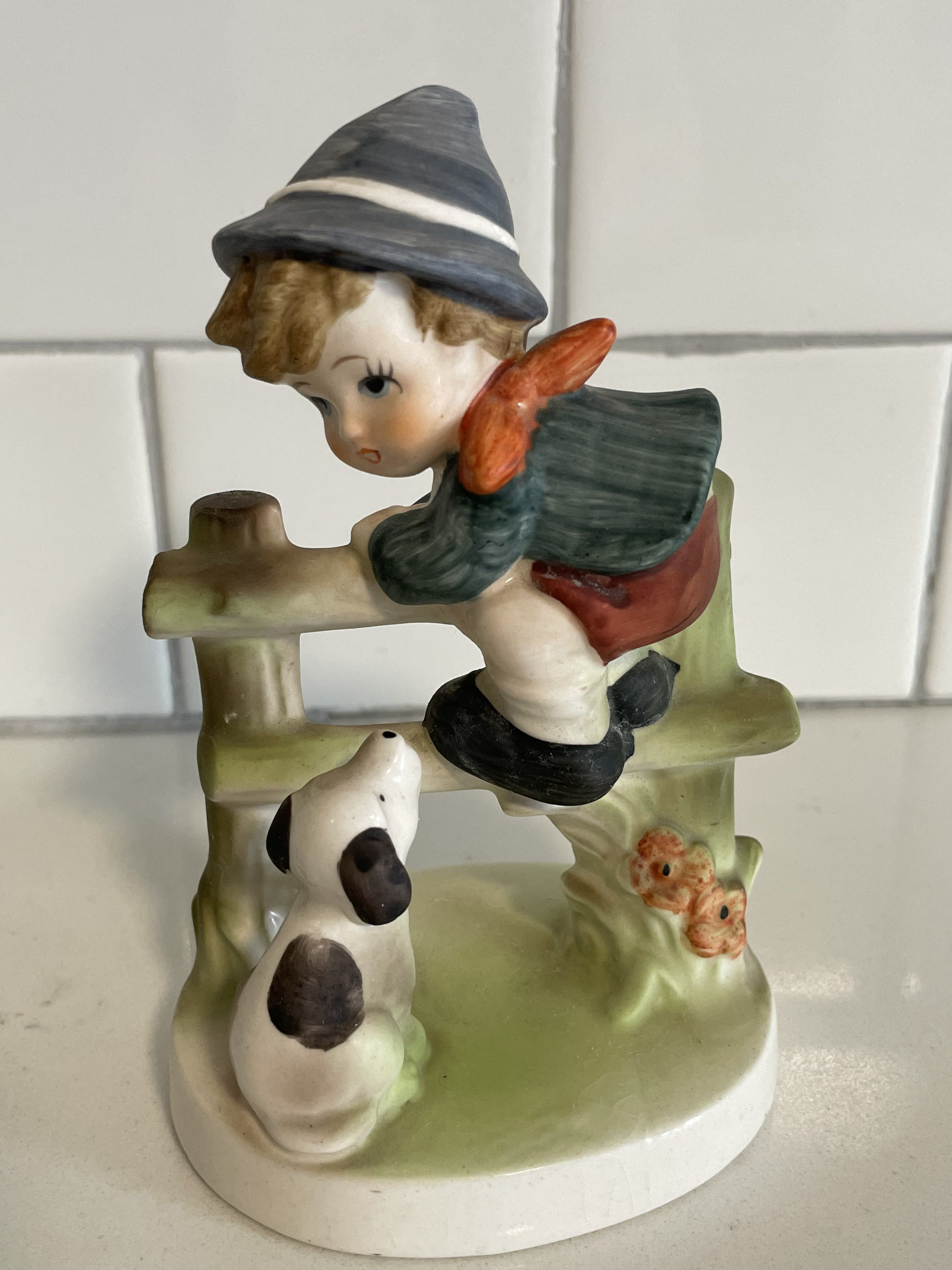 Vintage FLAMBRO Collectors Choice Series Ceramic Figurine 5