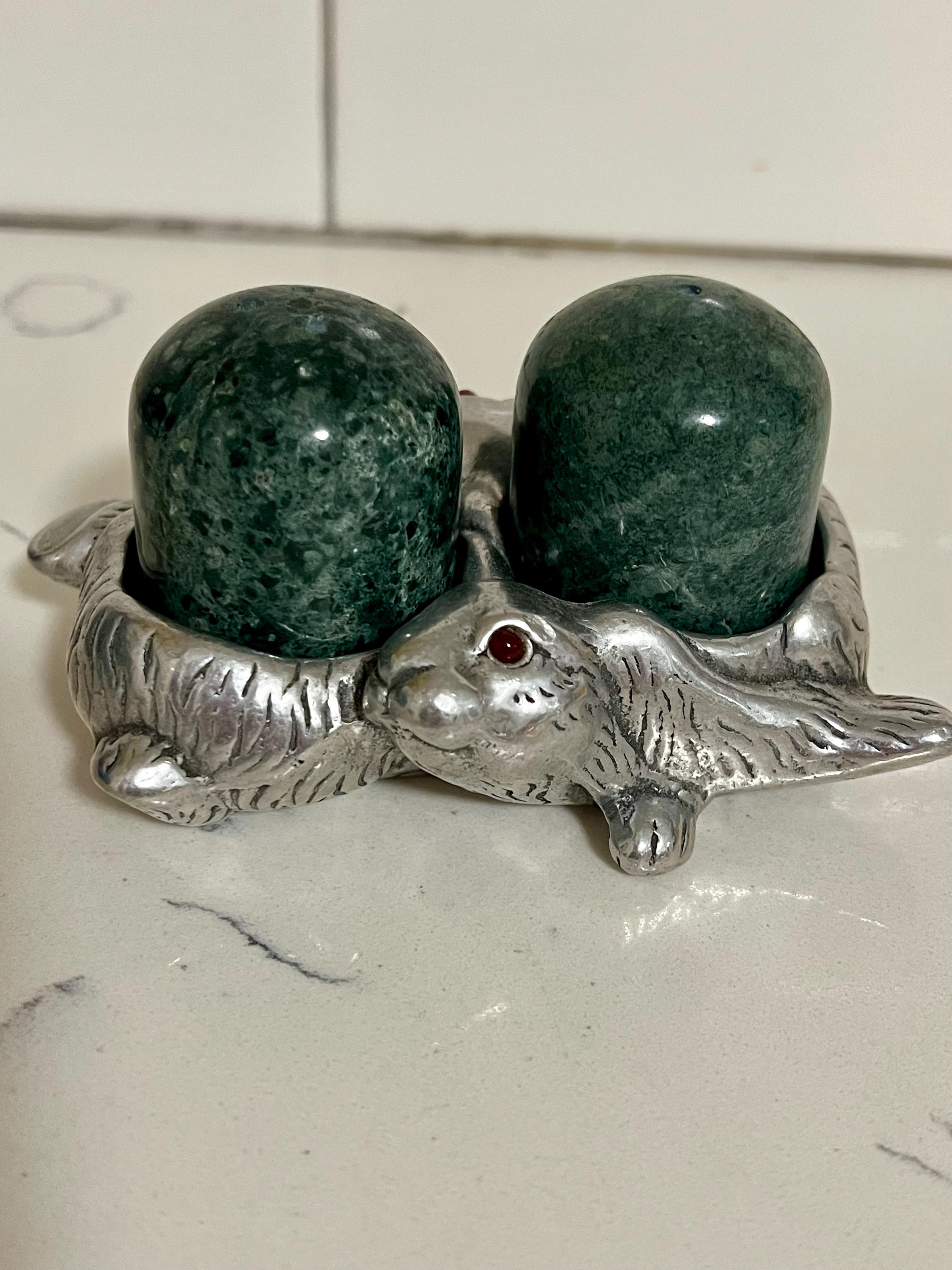 VTG 1993-arthur Court Rabbit Bunny Aluminum-salt & Pepper Shakers Green ...