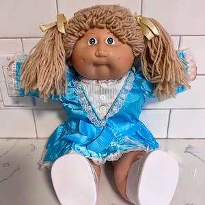 Vintage 1984-Coleco Cabbage Patch Kids Doll-Wheat Hair-Green Eyes-Freckles-Dimples