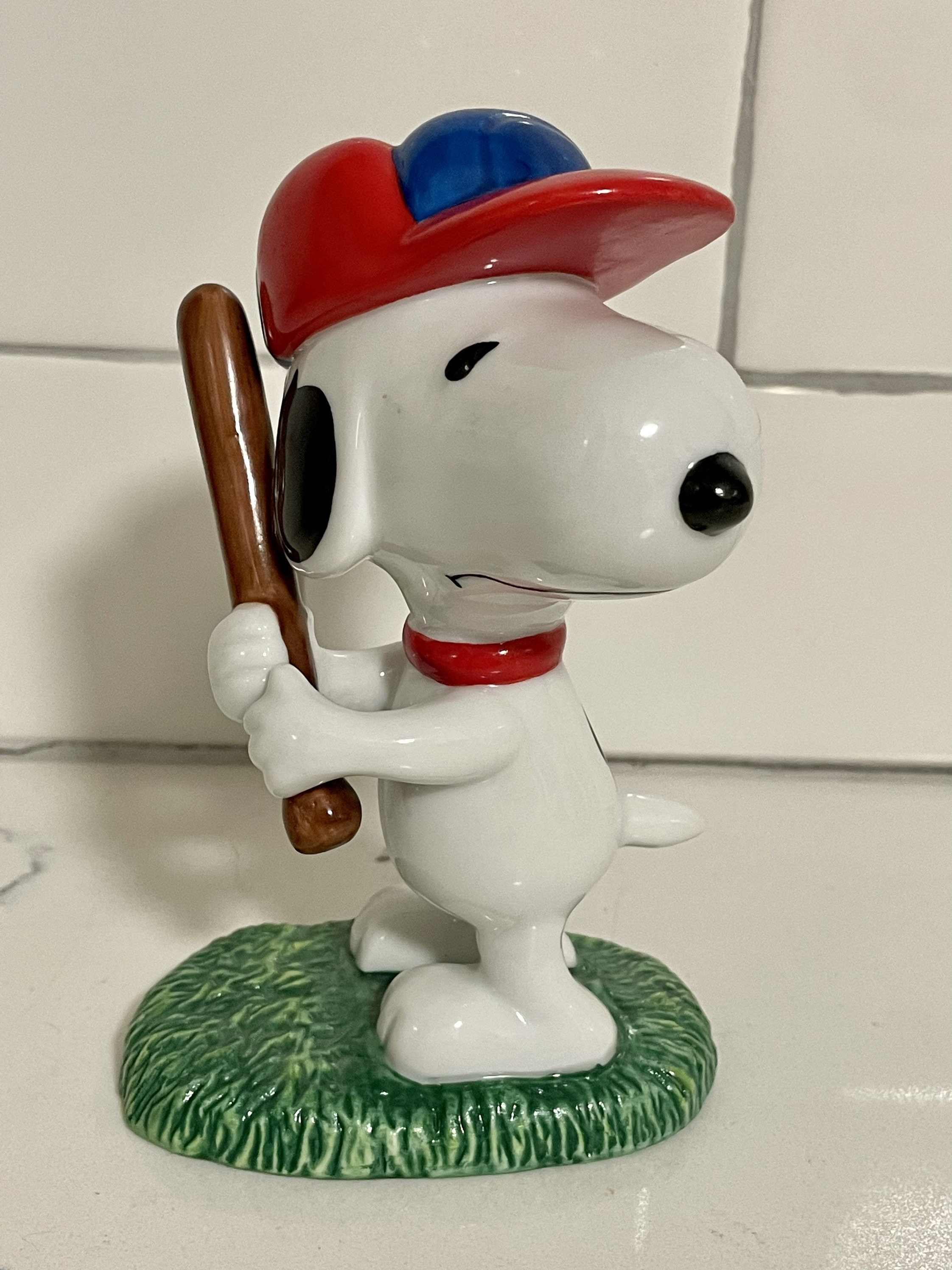 Peanuts Snoopy Baseball Player Figurine Flambro Imports Etsy