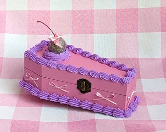 Coffin Cake Jewelery/Trinket Box